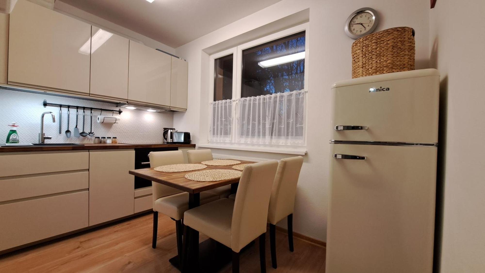 גולובינקה Apartman Palenica II מראה חיצוני תמונה